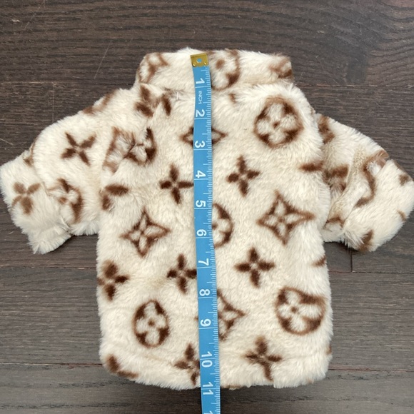 Beige Faux Fur Winter Small Dog Coat 🐶 - Picture 3 of 10